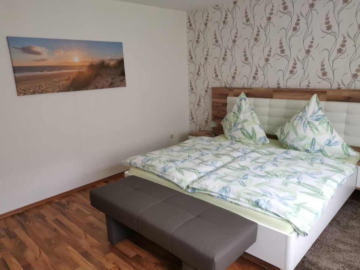 Ferienwohnung Moselblick Брутиг-Фанкел Екстериор снимка